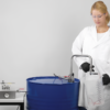 Hệ thống rút dung môi bằng ống xả - Withdrawal system for solvents with discharge tube